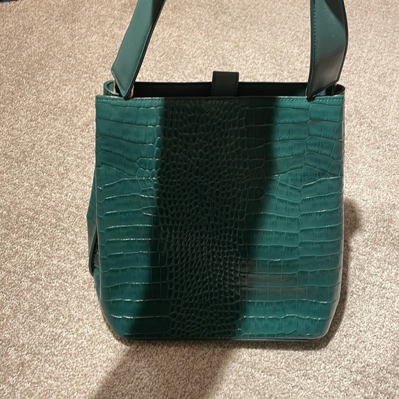 LEATHER EMBOSSED PURSE - Picture 2 of 5